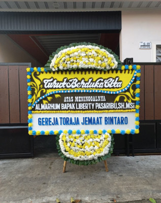 Papan Bunga Duka di Taipa