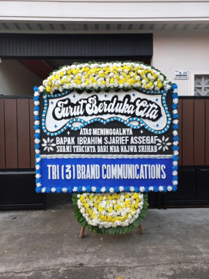 Papan Bunga Duka di Taipa
